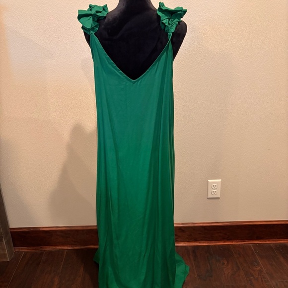 Vince Camuto Sleeveless Ruffled Strap Maxi Dress,Medium,Easter Summer Party Chic - Picture 7 of 11